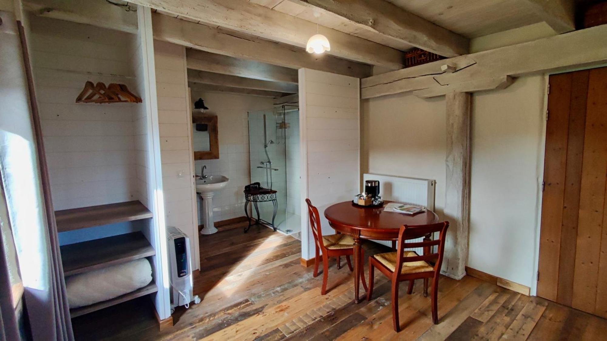 Les 5 Petits Lapins Bed & Breakfast Bar Luaran gambar