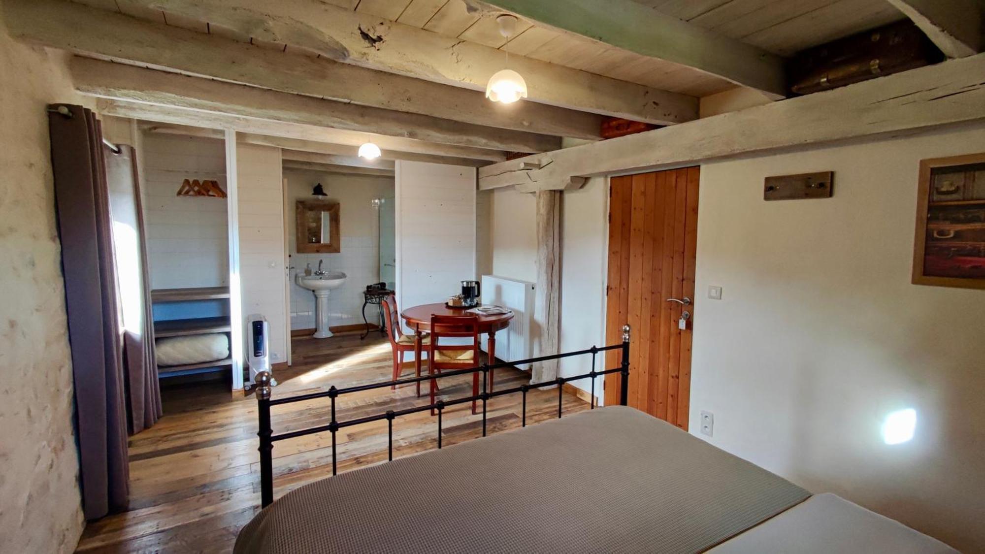 Les 5 Petits Lapins Bed & Breakfast Bar Luaran gambar