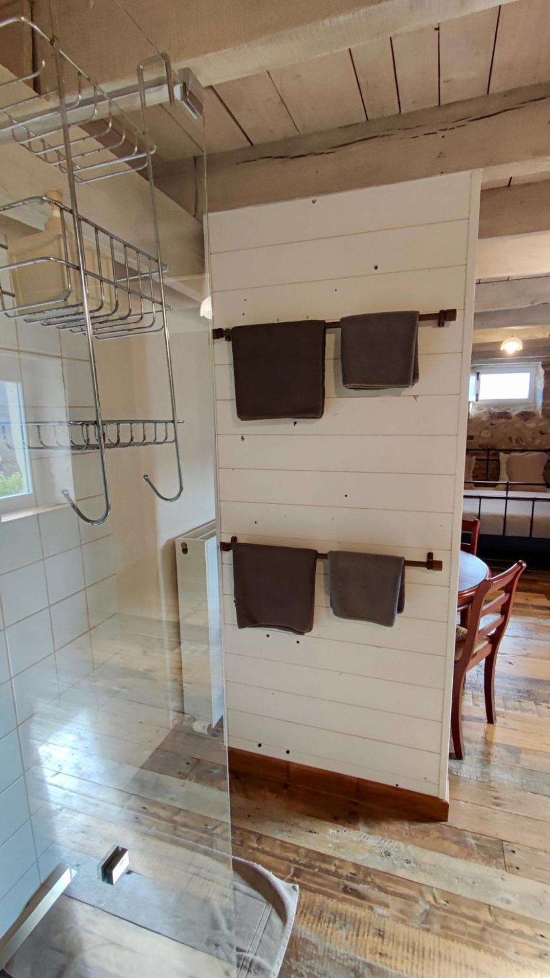 Les 5 Petits Lapins Bed & Breakfast Bar Luaran gambar