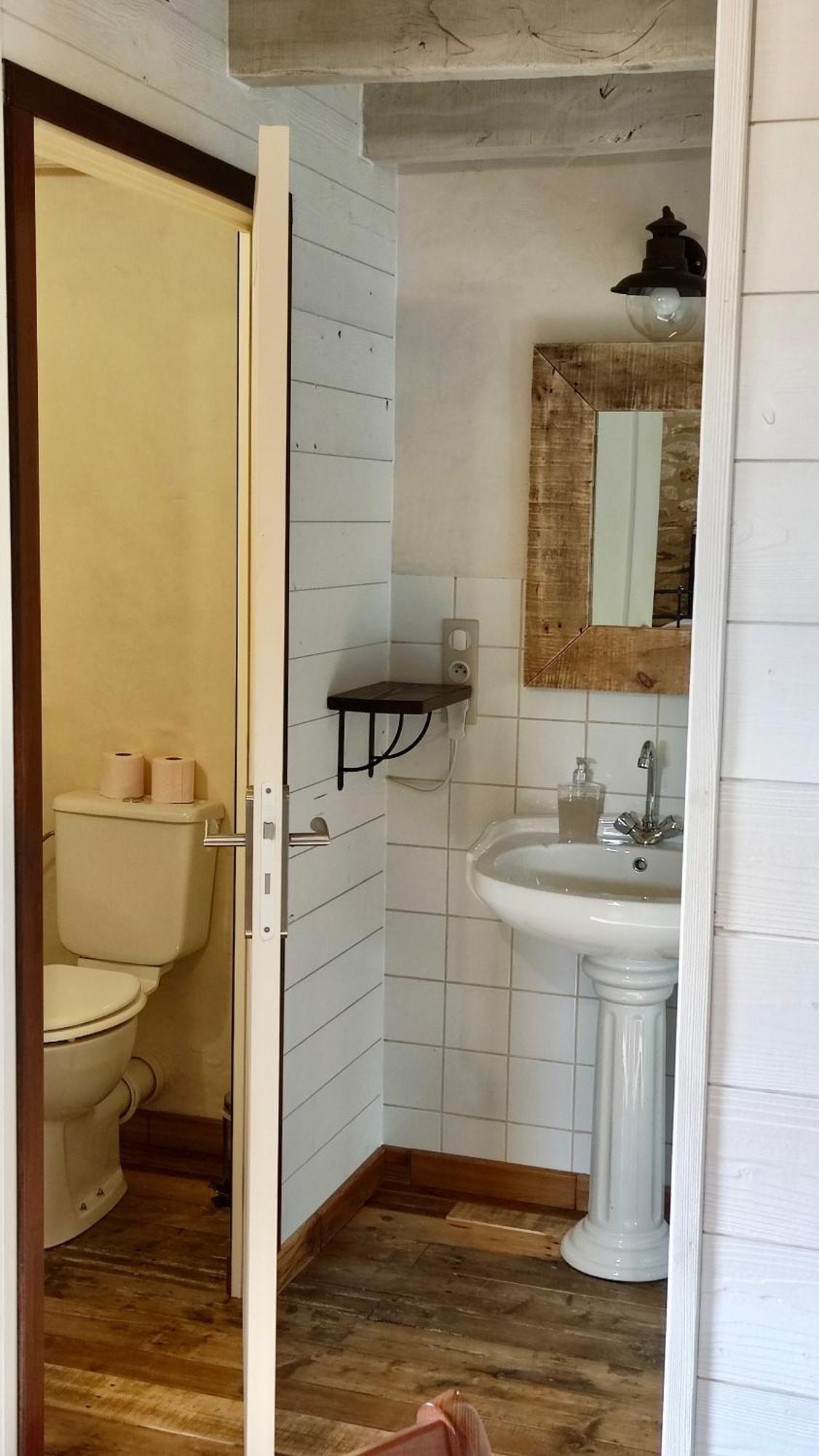 Les 5 Petits Lapins Bed & Breakfast Bar Luaran gambar